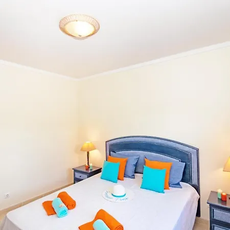 Townhouse Moreton 펜션 *