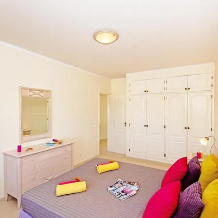 펜션 Townhouse Moreton 포티마오